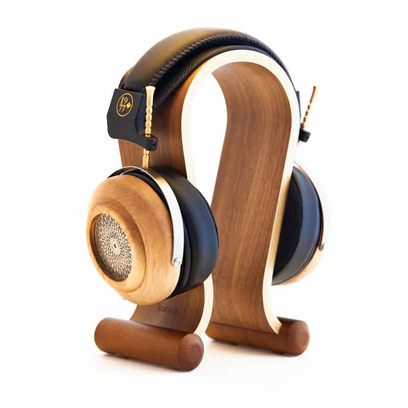Barista a open-back headphone, made in sweet cherry wood, from the 1977 Audio Artisanal brand